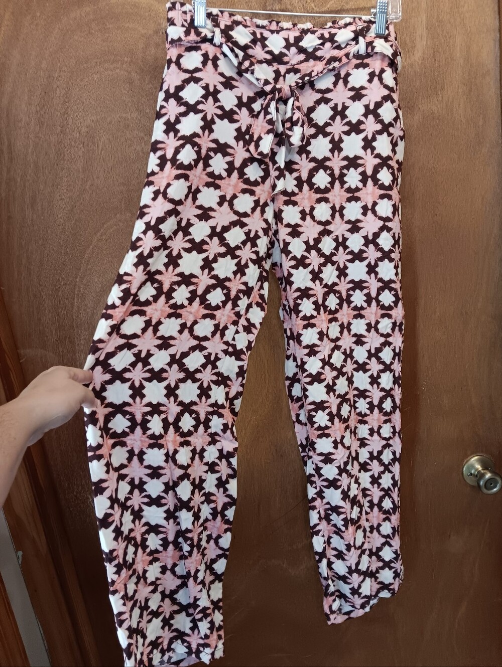 Bunulu Women’s Pink Floral Print Tie-Waist Pants